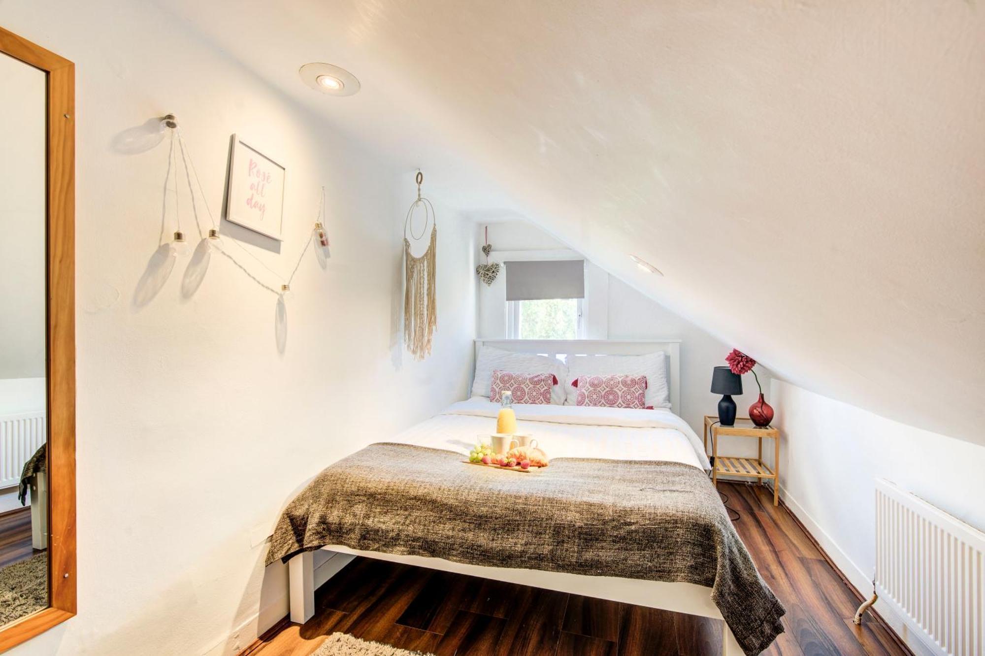 Islington Attic 3 Bedroom Flat لندن المظهر الخارجي الصورة